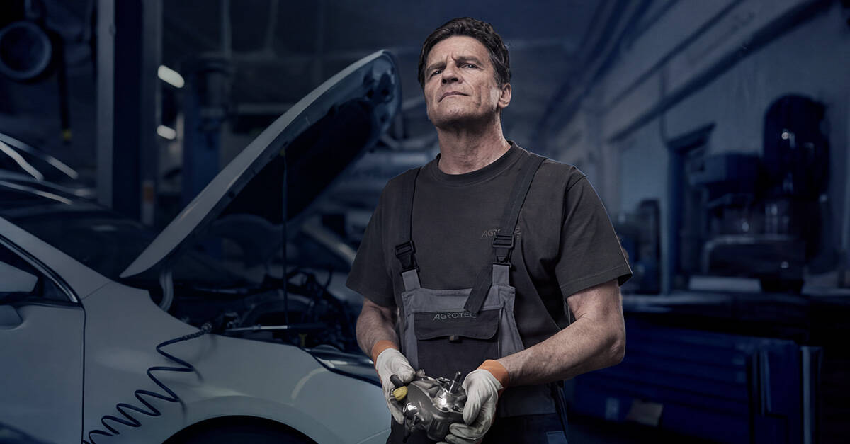Automechanik osobních aut